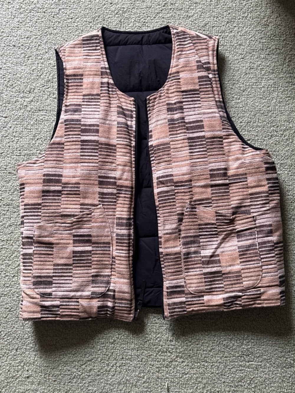 Kinton Patterned Vest